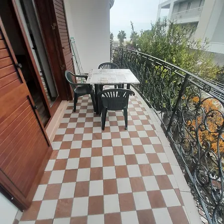 Apartamento Nuovo Monolocale Con Terrazza 20m Del Mare Roseto