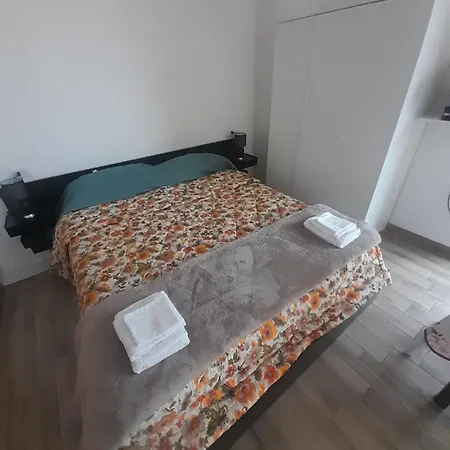 Nuovo Monolocale Con Terrazza 20m Del Mare Roseto